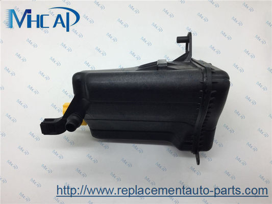 17137601949 Auto Expansion Tank 17117521071 17117639020 17137647283